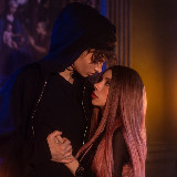 Аватарка канала "за объективом"