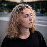 Аватарка канала Артём Назаров | Веб-дизайн & Нейросети