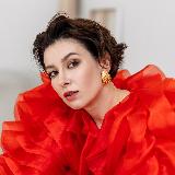 Аватарка канала На связи Молдованова
