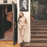 Аватарка канала 👋🏻 Саша, куда сходить-то? (театральный гид)