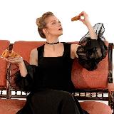 Аватарка канала По Неве и с пышкой