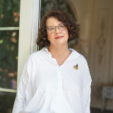 Аватарка канала Людмила Петрановская