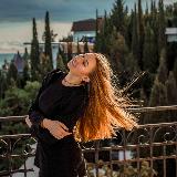 Аватарка канала Антицеллюлитница с чемоданом