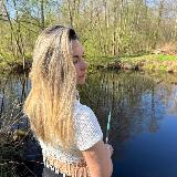 Аватарка канала Алиса в стране рыбаков💃🎣