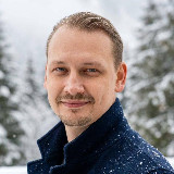 Аватарка канала "Бочкарев о нейросетях для фриланса 🤖"