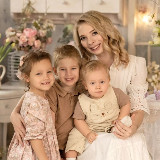 Аватарка канала Mamzheniya_наша жизнь и наши игры🥰