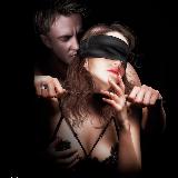 Аватарка канала Озвучка фанфика "Оковы и плети"