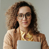 Аватарка канала Ева Лаврова • Отношения