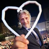 Аватарка канала CELEBS DAILY