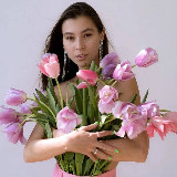 Аватарка канала Валера Посмотрела 💚