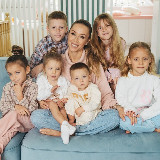 Аватарка канала BabyBond